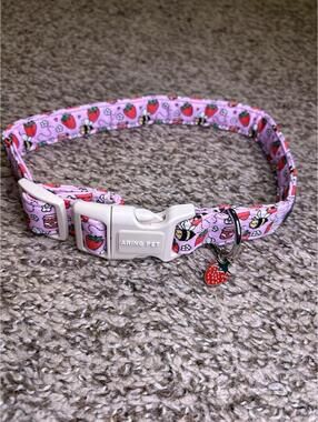 Strawberry Bee Floral Dog Collar